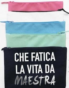 pochette regalo natale maestre 1 - Regalo di Natale per le maestre: 10 idee sotto i 10 euro