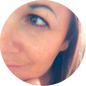 cinzia camicia round 300x300 - Chi sono