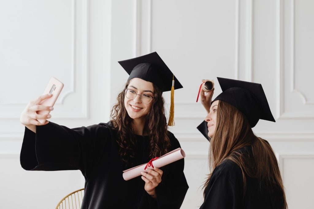 cosa regalare per la laurea di una ragazza